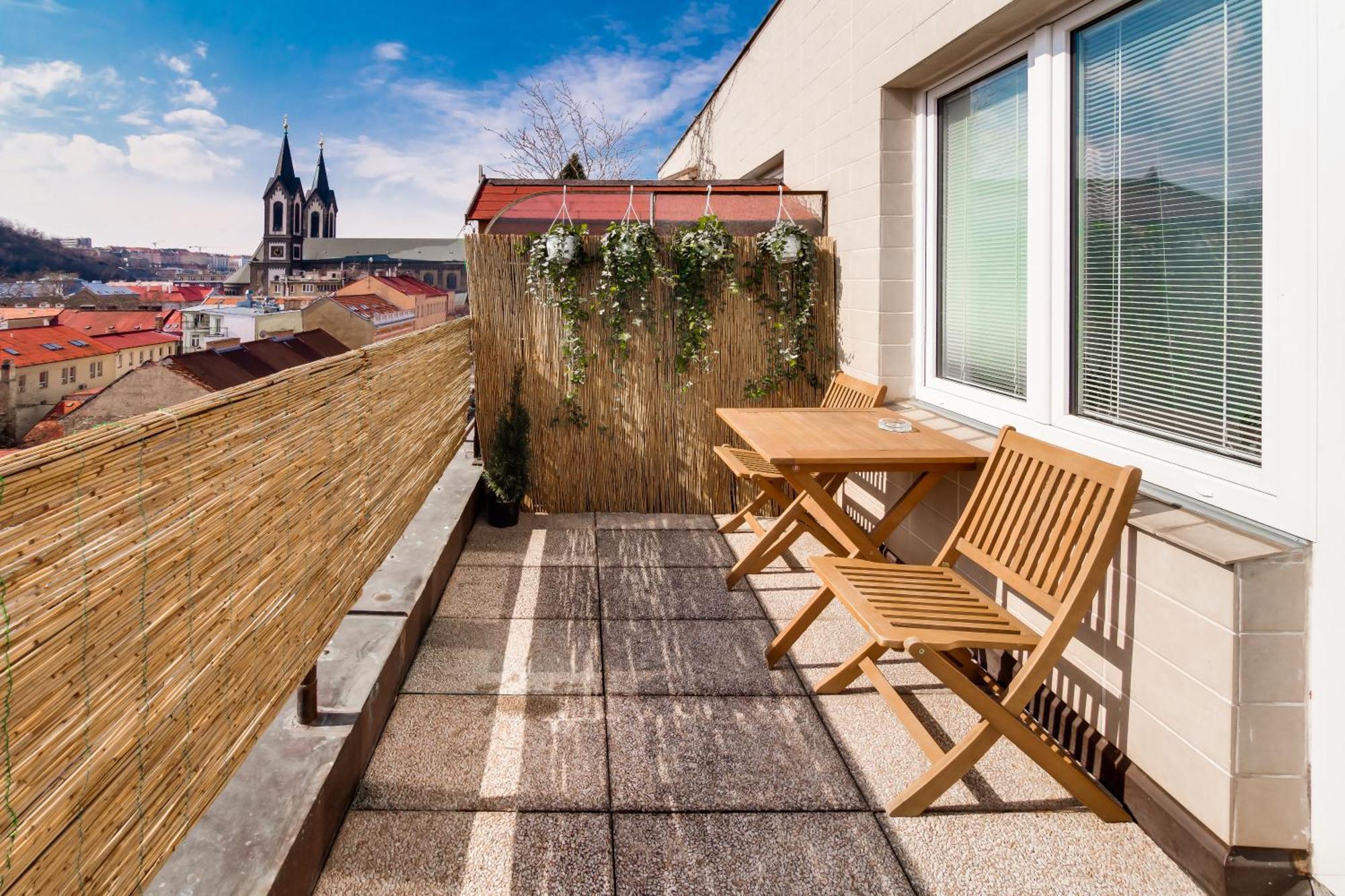 Floor With Terrace Prag