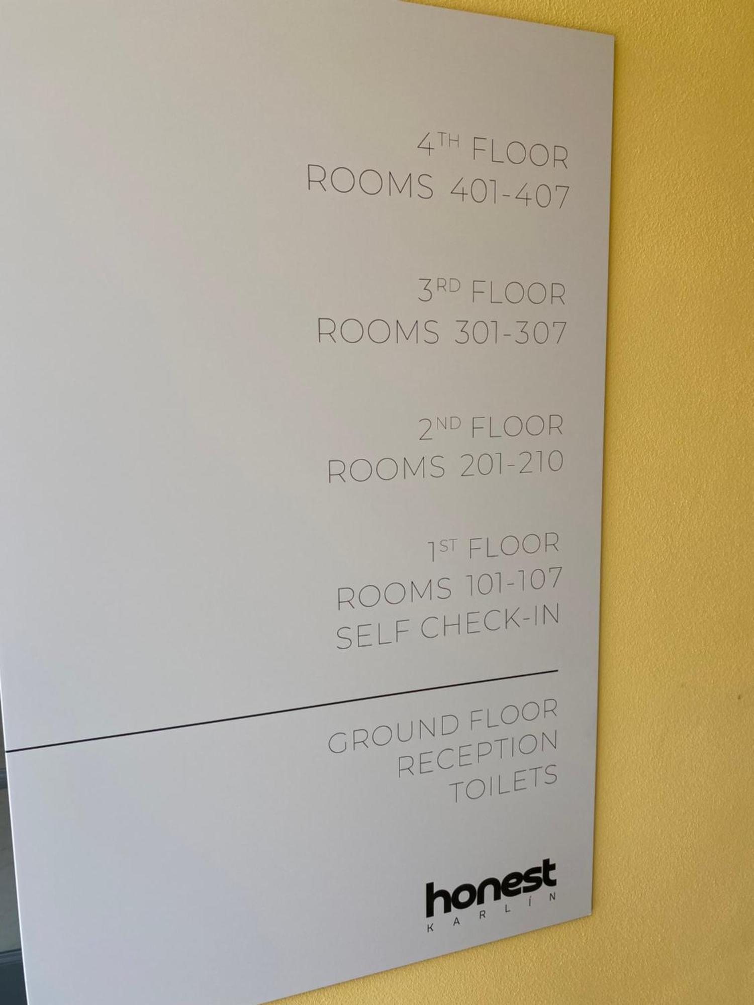 Aparthotel Honest Karlin