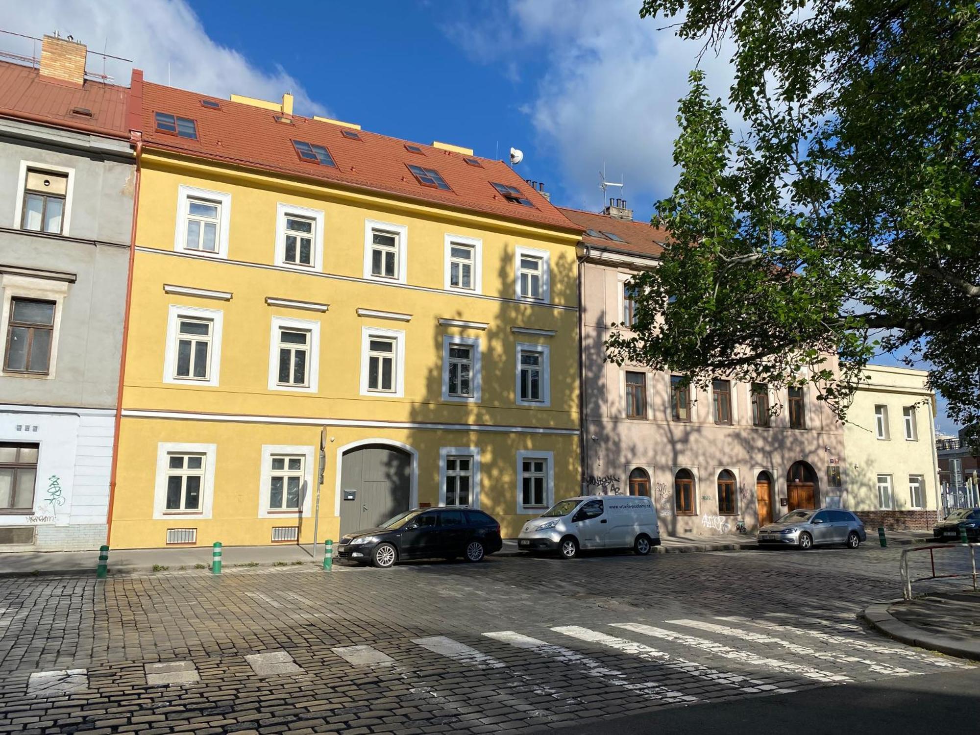 Honest Karlin Aparthotel Prag