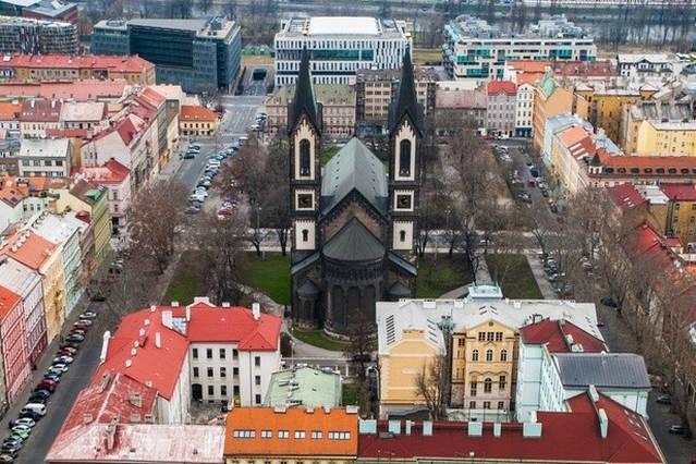 Diamond River Karlin * Prag