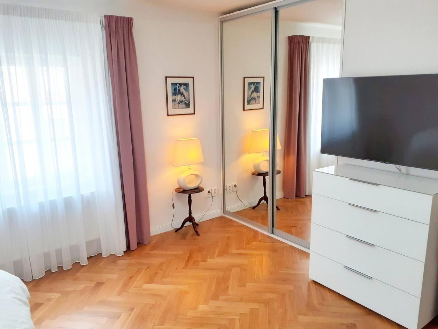 Homestay At The Blue Lion & Parking Assistance *