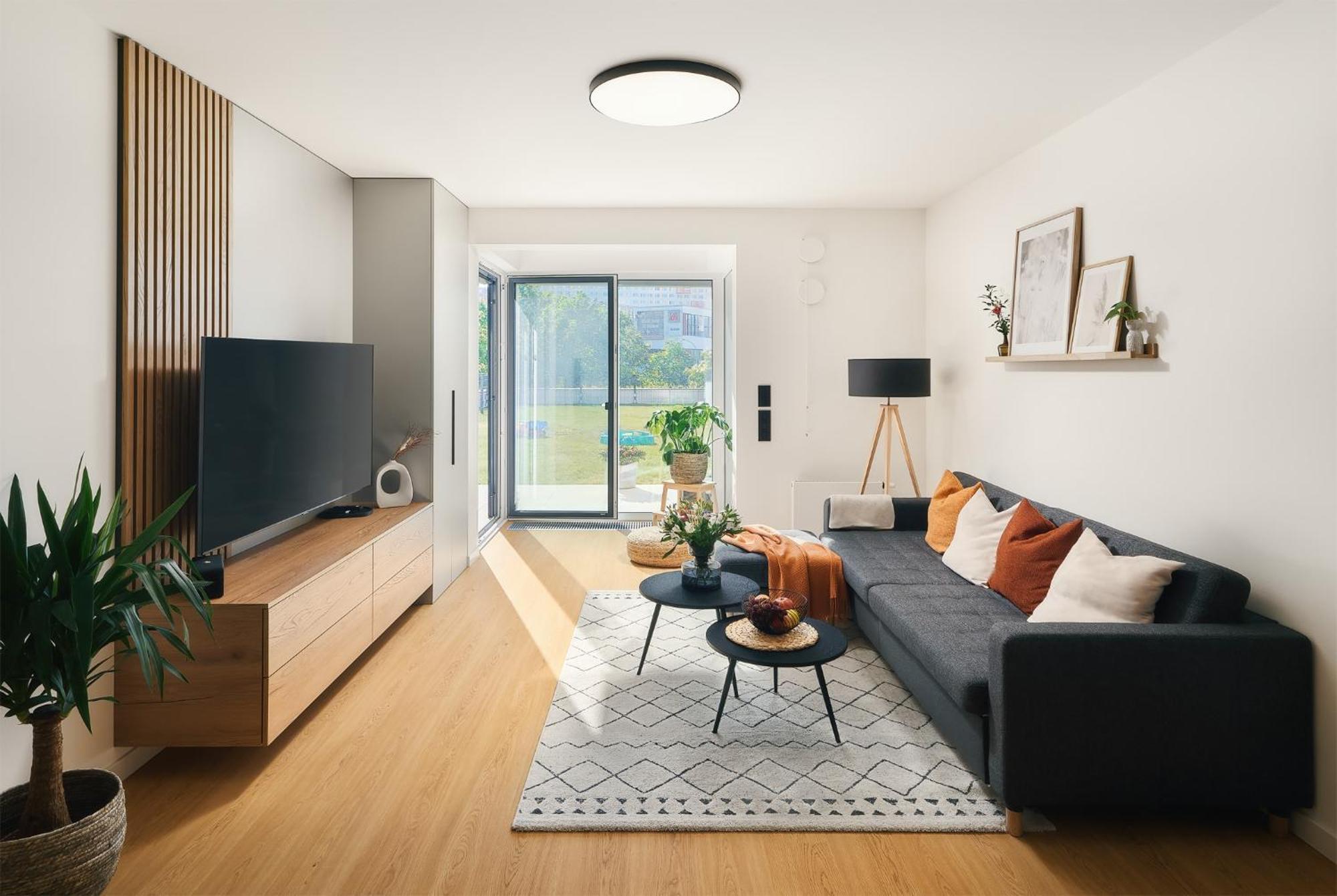 Beta - Garage, Air Condition, Garden, At Metro *