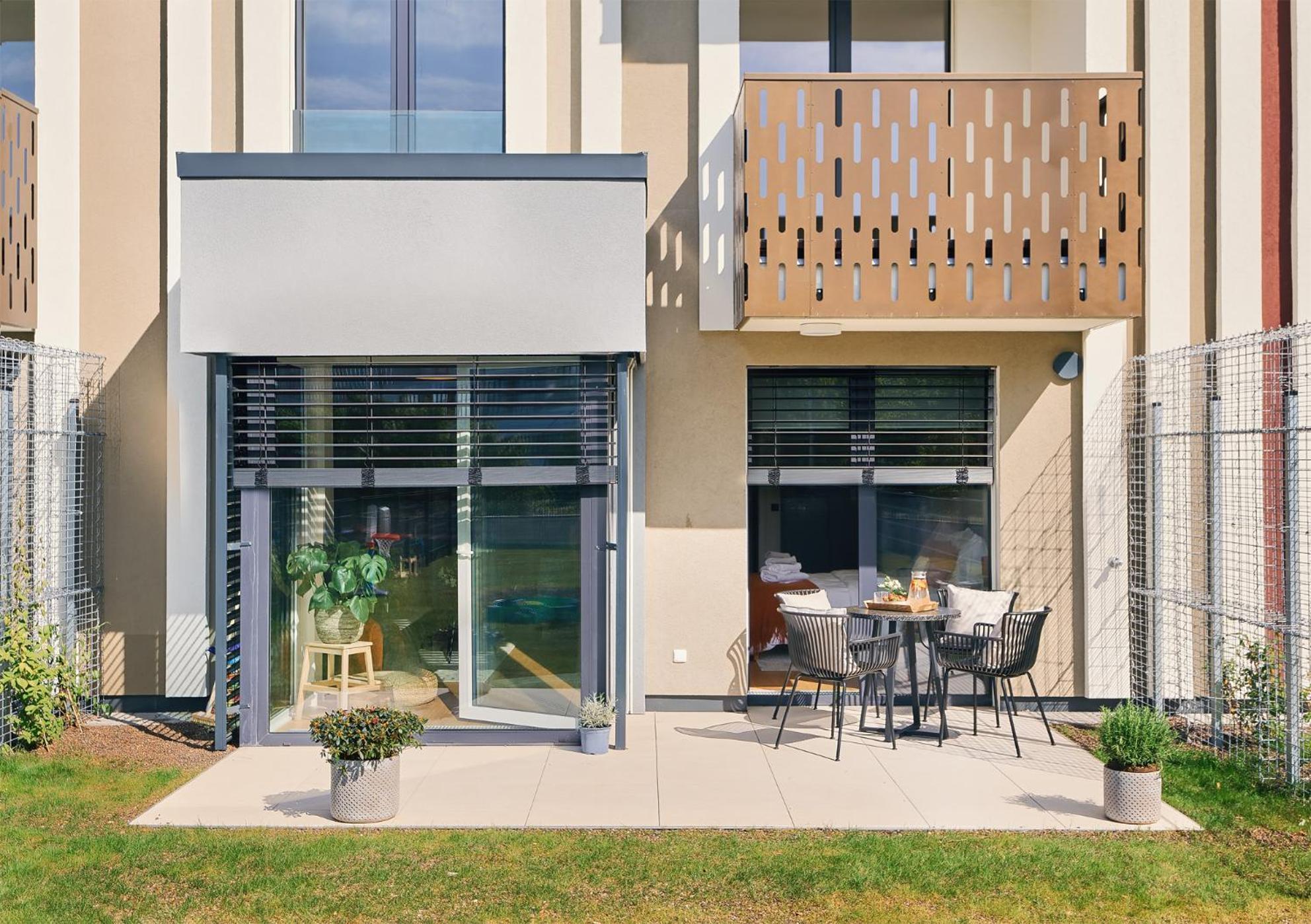 Beta - Garage, Air Condition, Garden, At Metro * Prag