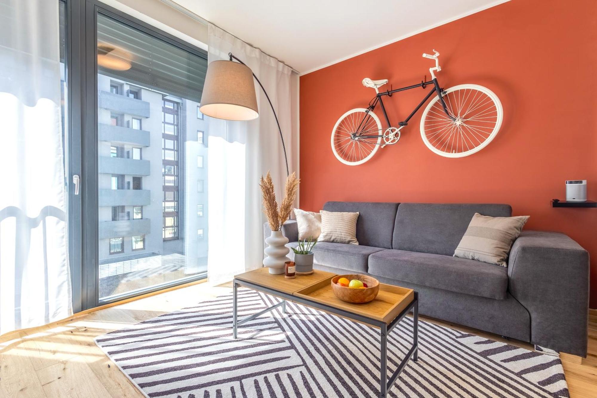Stylish - Free Parking, Cinema, By Gravity Prag