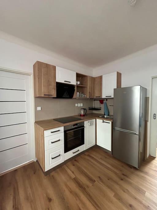Apartment Prazsky S Dobrou Dostupnosti Prag