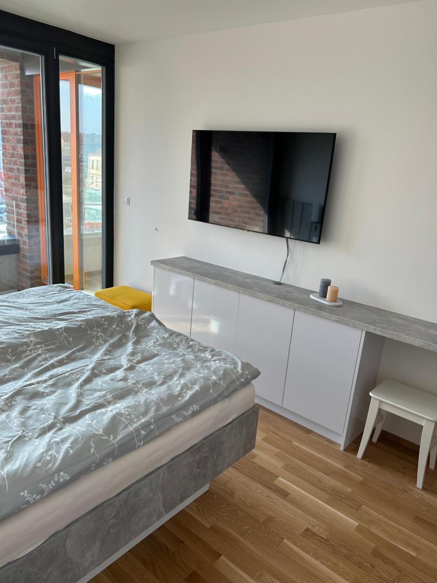 Smichov Andel Apartmán *