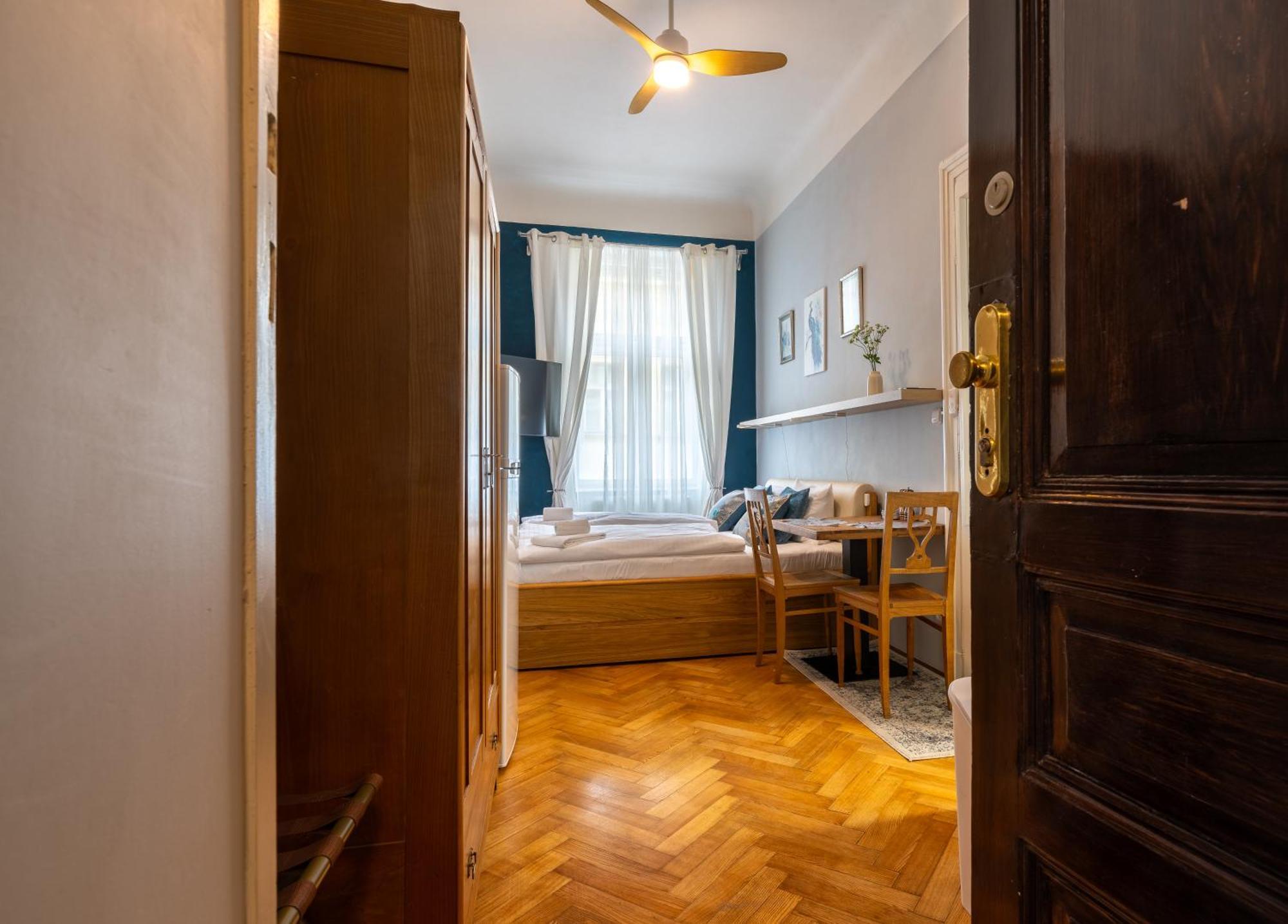 Cozy Close To Old Town Square *