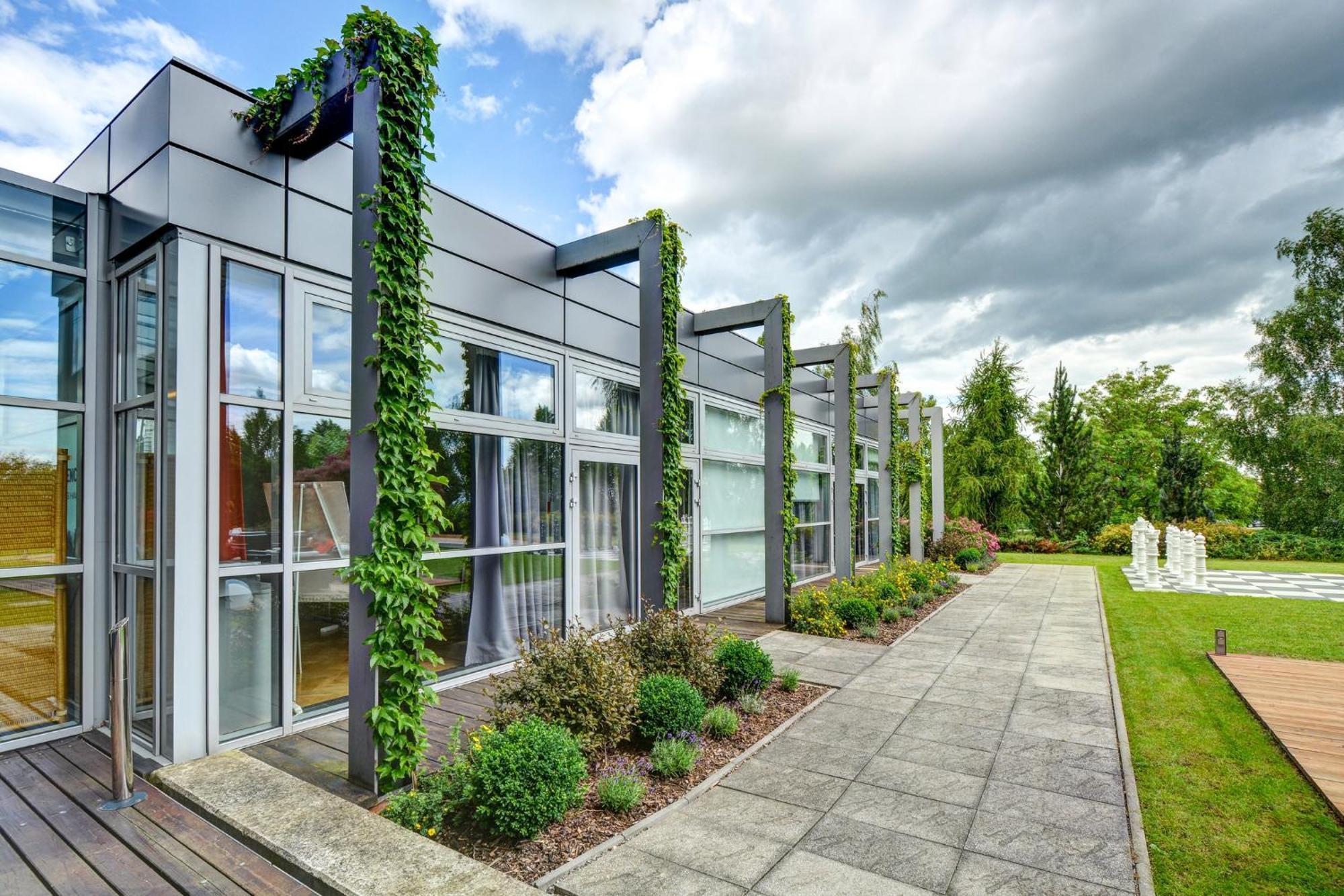 Hotel Airport By Ihg Prag