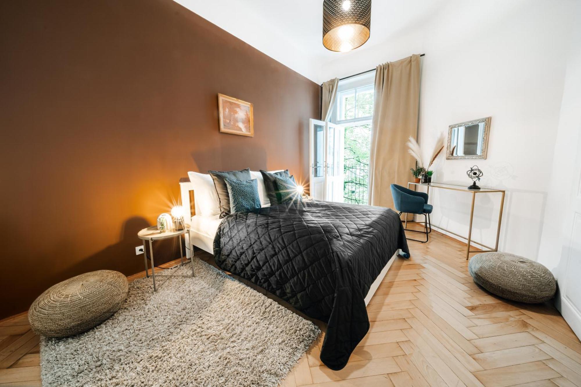 Royal Heritage - Centre Apartment