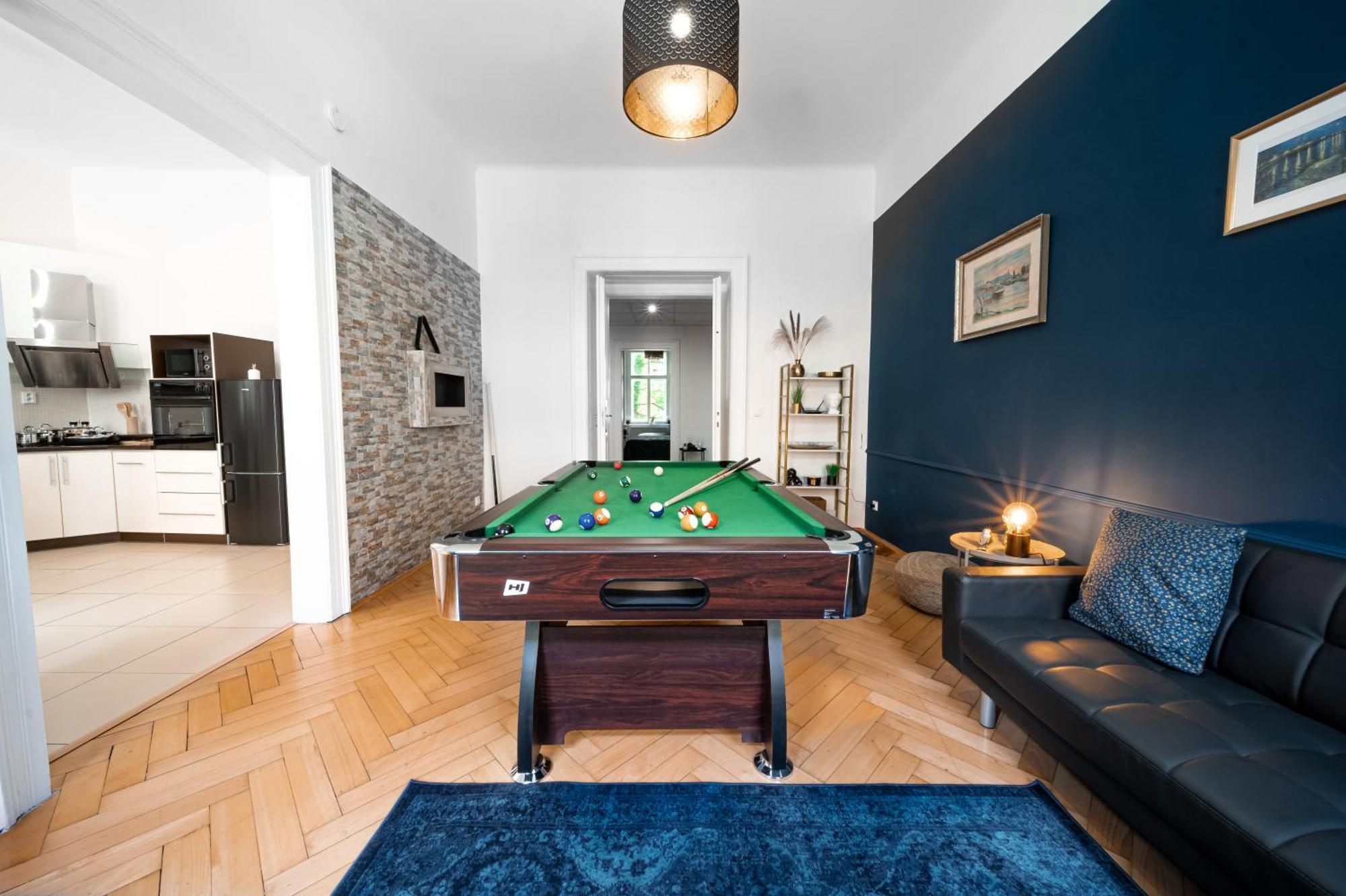 Royal Heritage - Centre Apartment