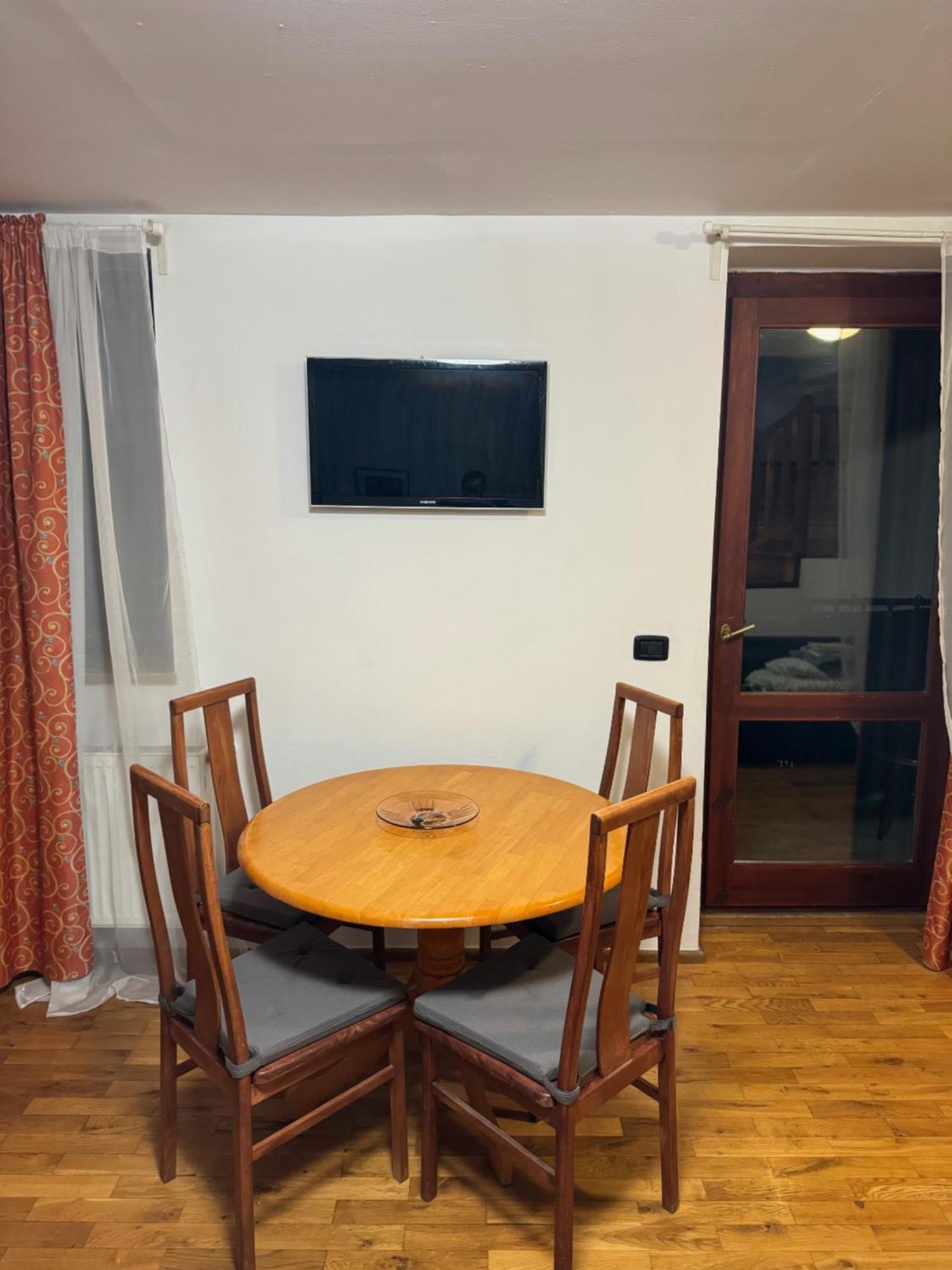 Vitkova Duplex With Terrace Near Florenc Apartment Prague