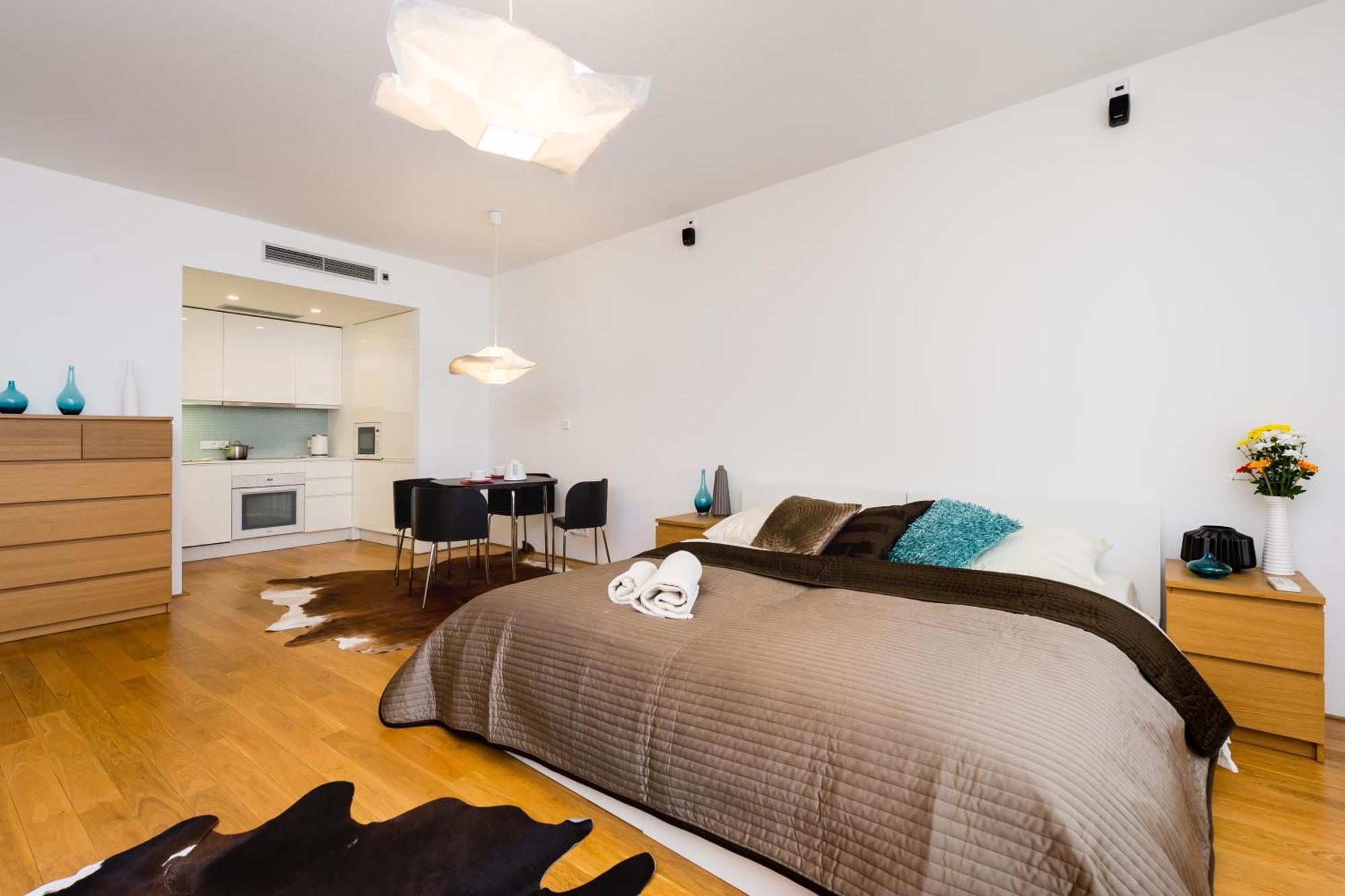 Aparthotel Karlin By Tkc
