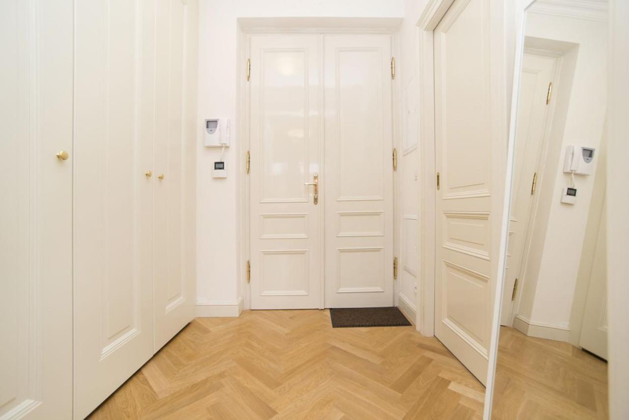 Milosrdnych Apartmán *