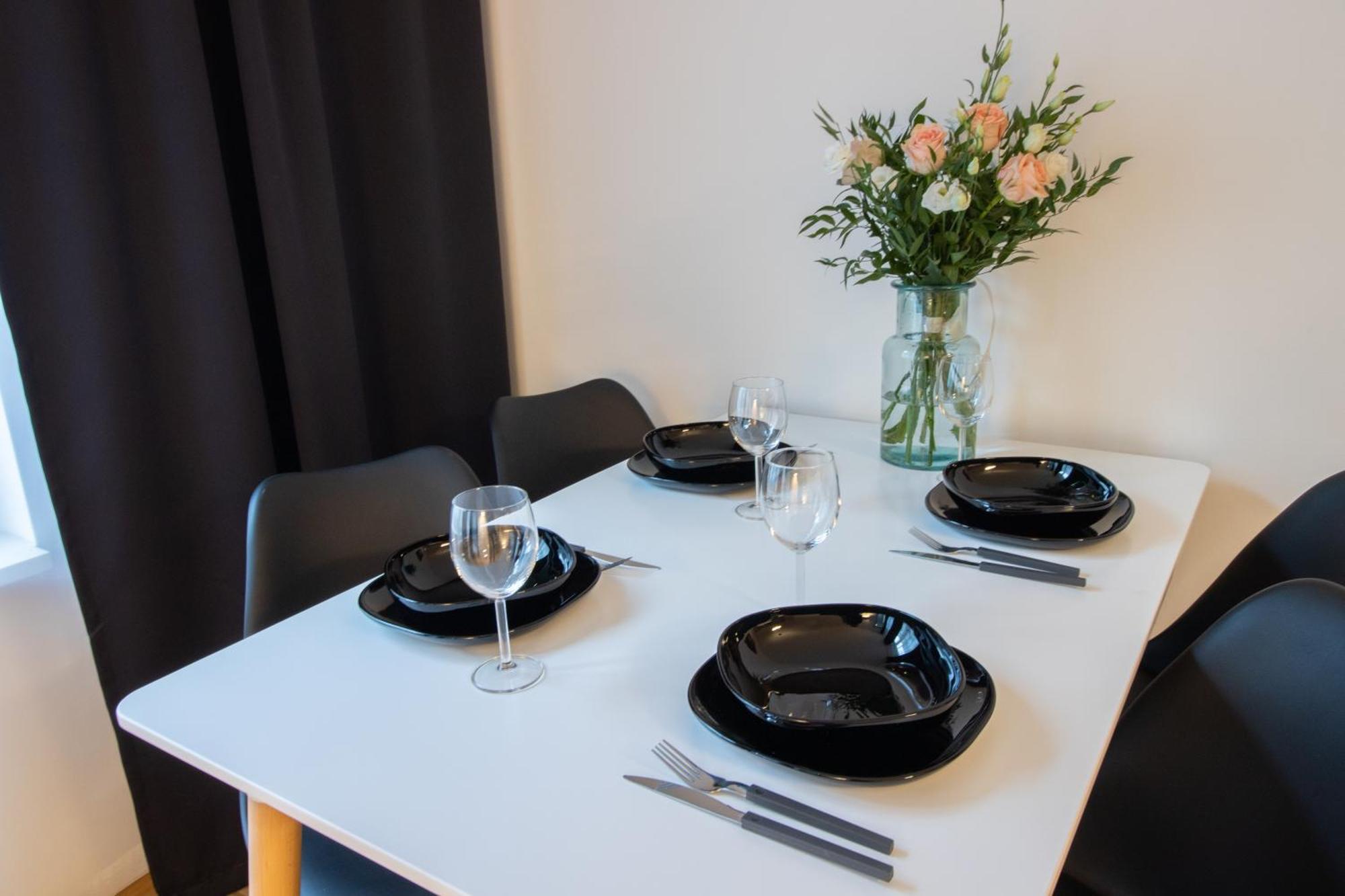 Krakovska Cr Apartment