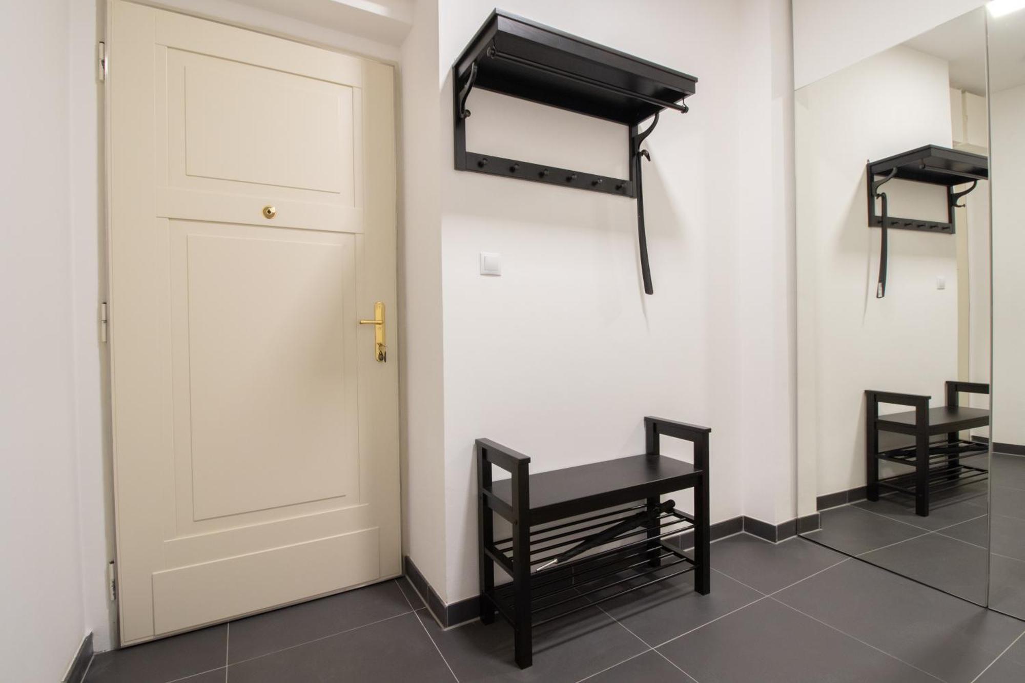 Apartment Krakovska *