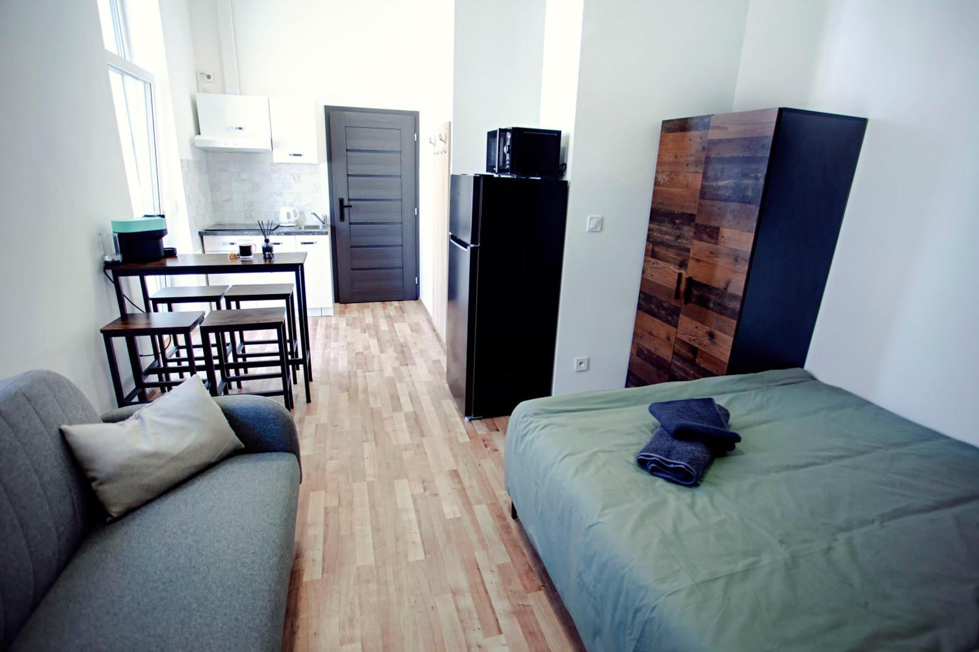 The Tranquil Palace Apartment *