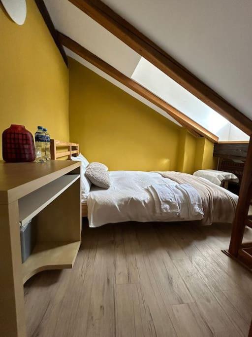Cozygem Apt 2 Mins Walk Charles Bridge Apartment *
