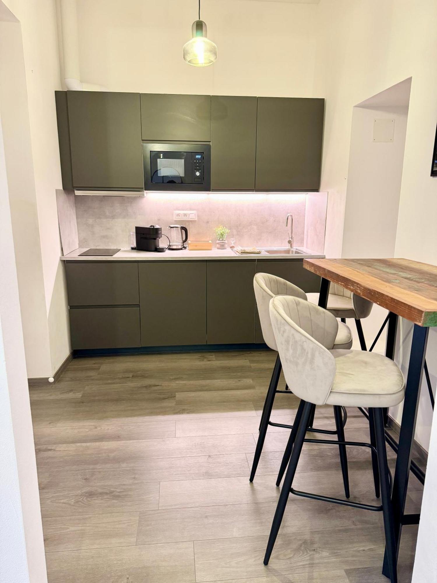 Milada & Heaven Apartment Prag