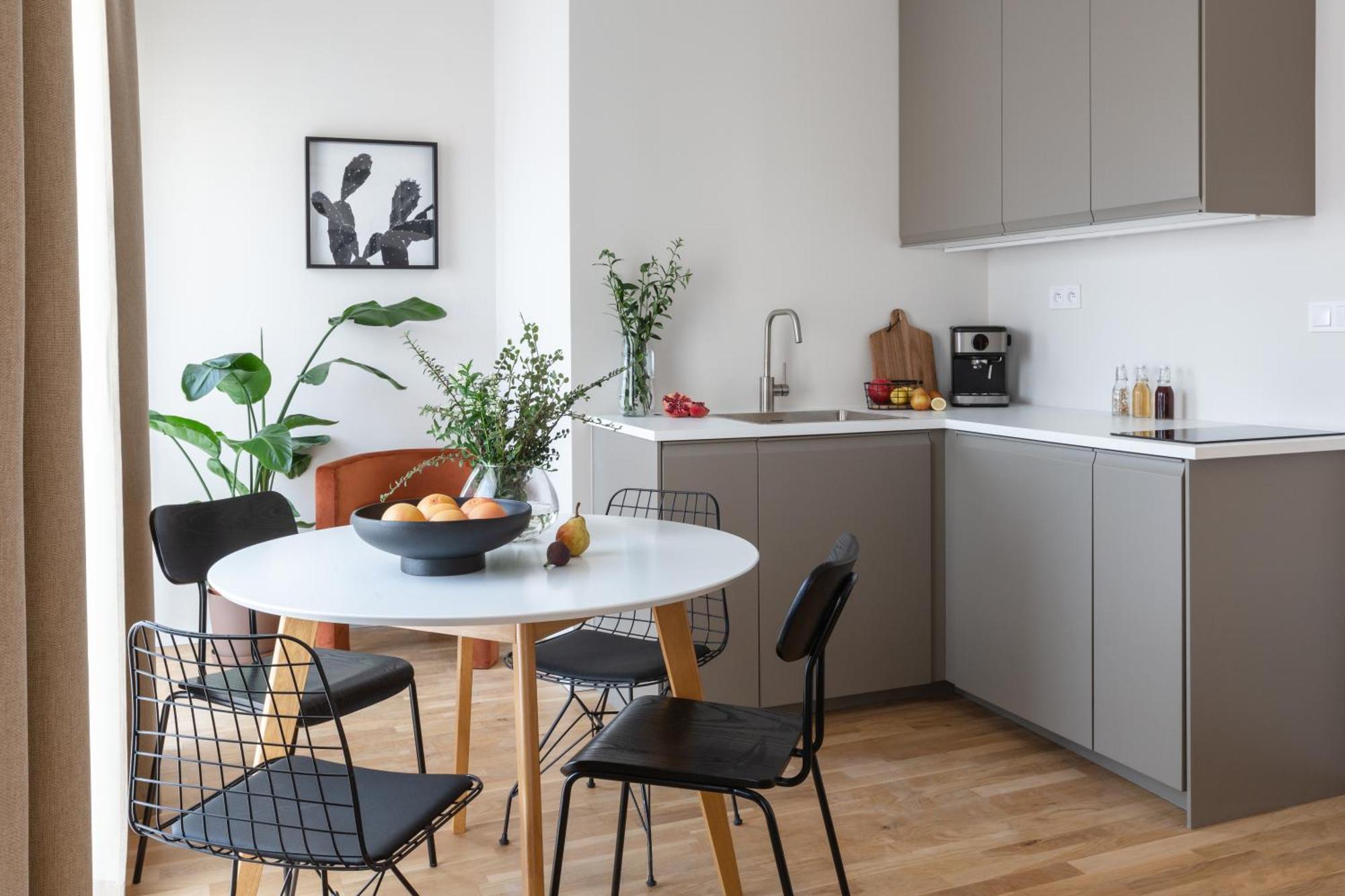 Apartment Turnkey I Republic Square *