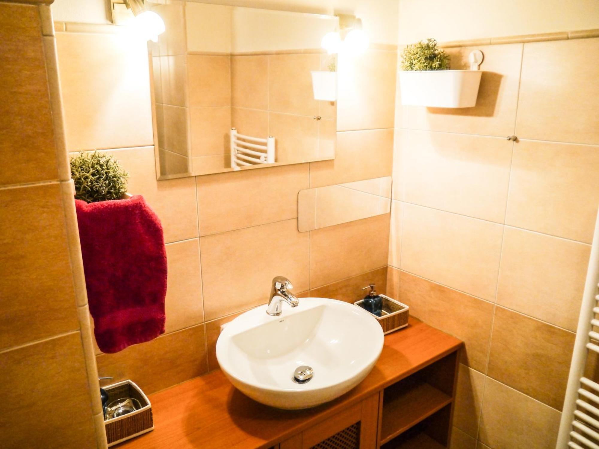 Hotell Dahlia 3*