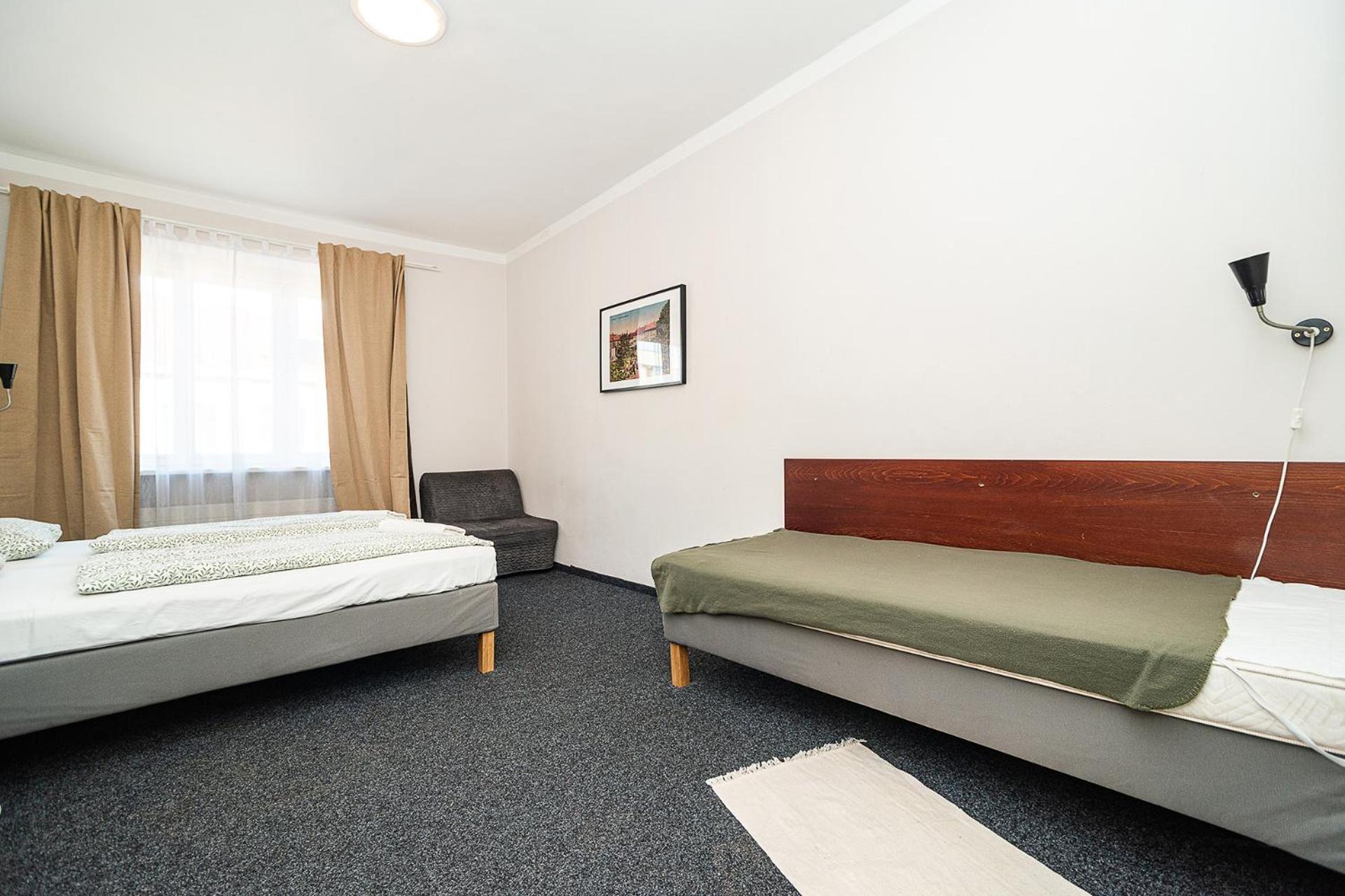 Flat In Zizkov -403- *