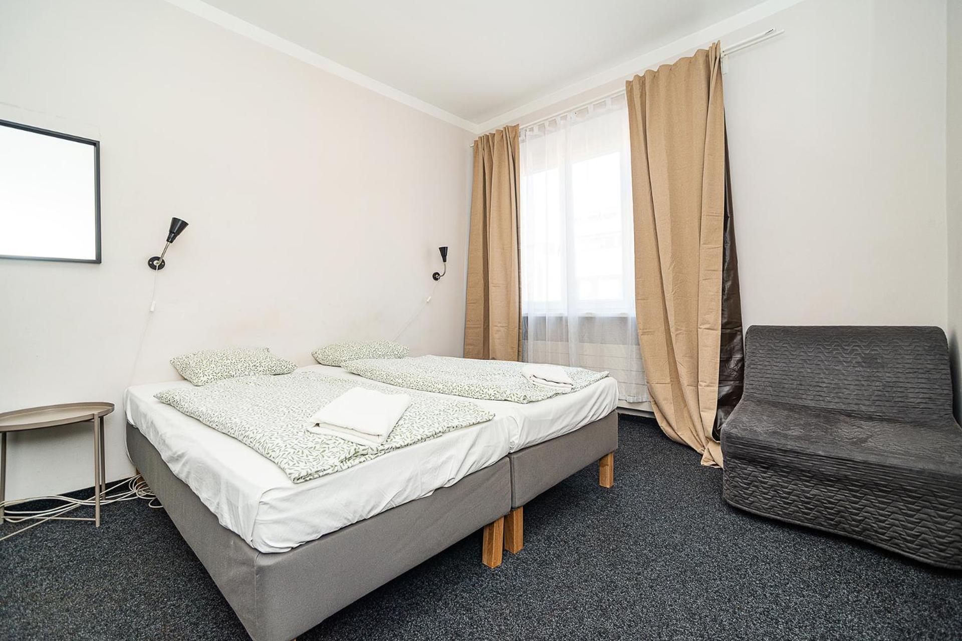 Flat In Zizkov -403- Praha