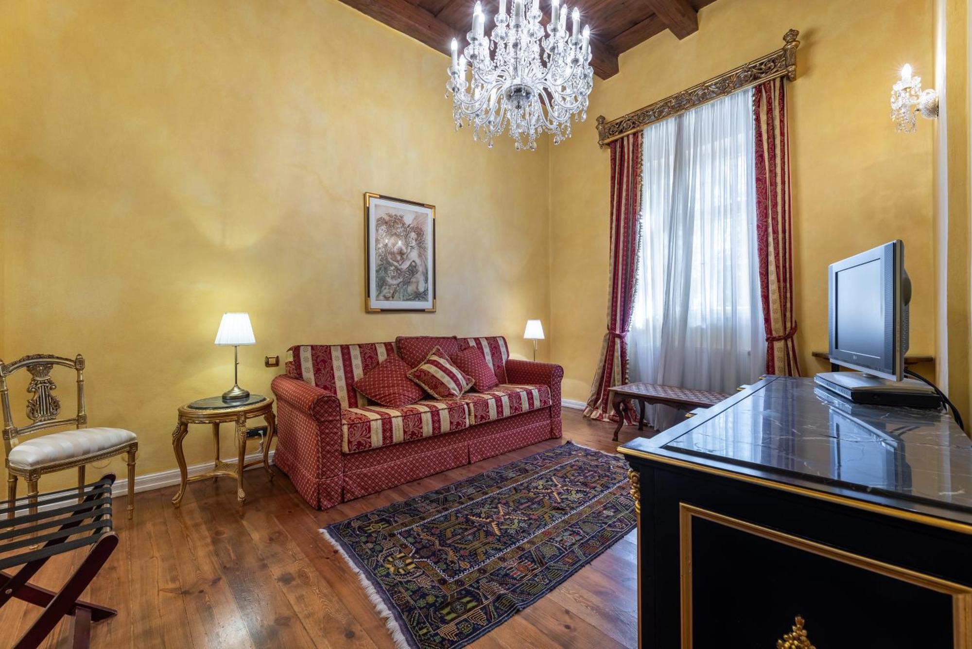 Nosticova Aparthotel