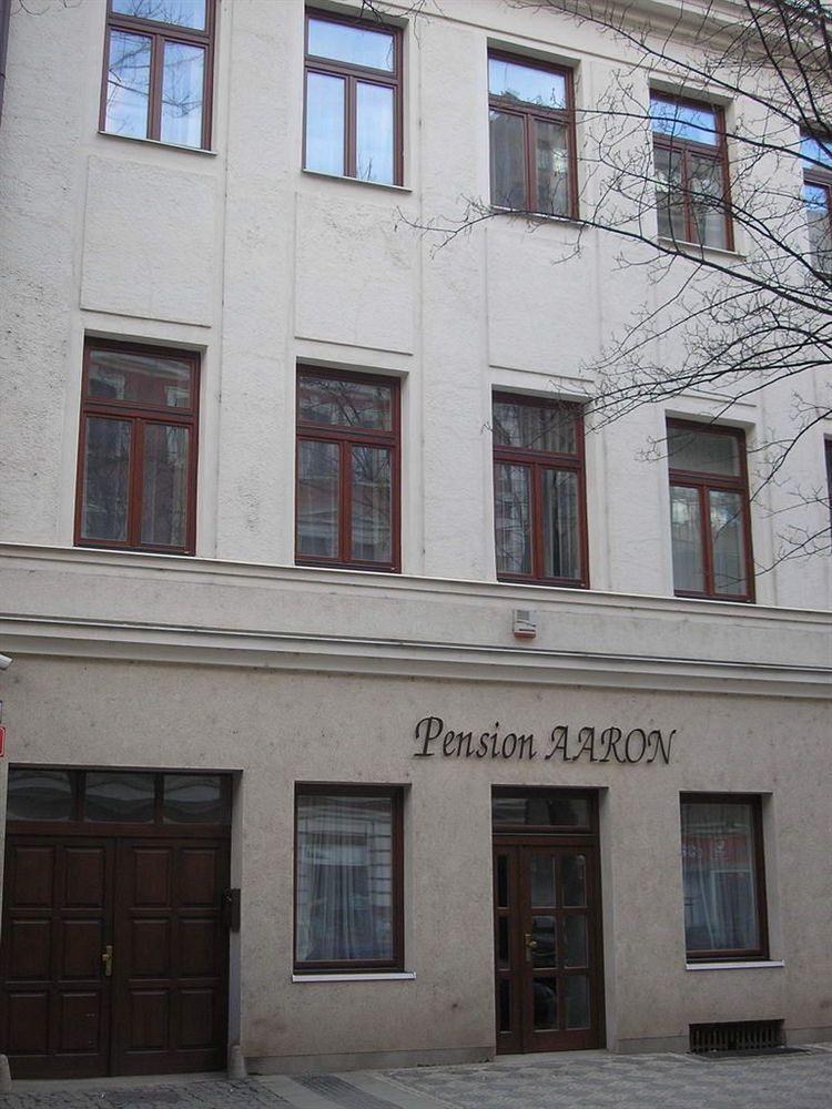 Hotell Aaron