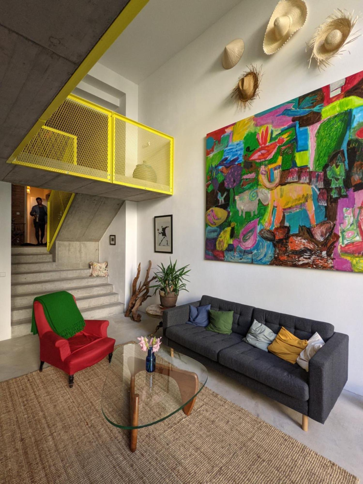 Romantic And Atypical In Prague's Montmartre *