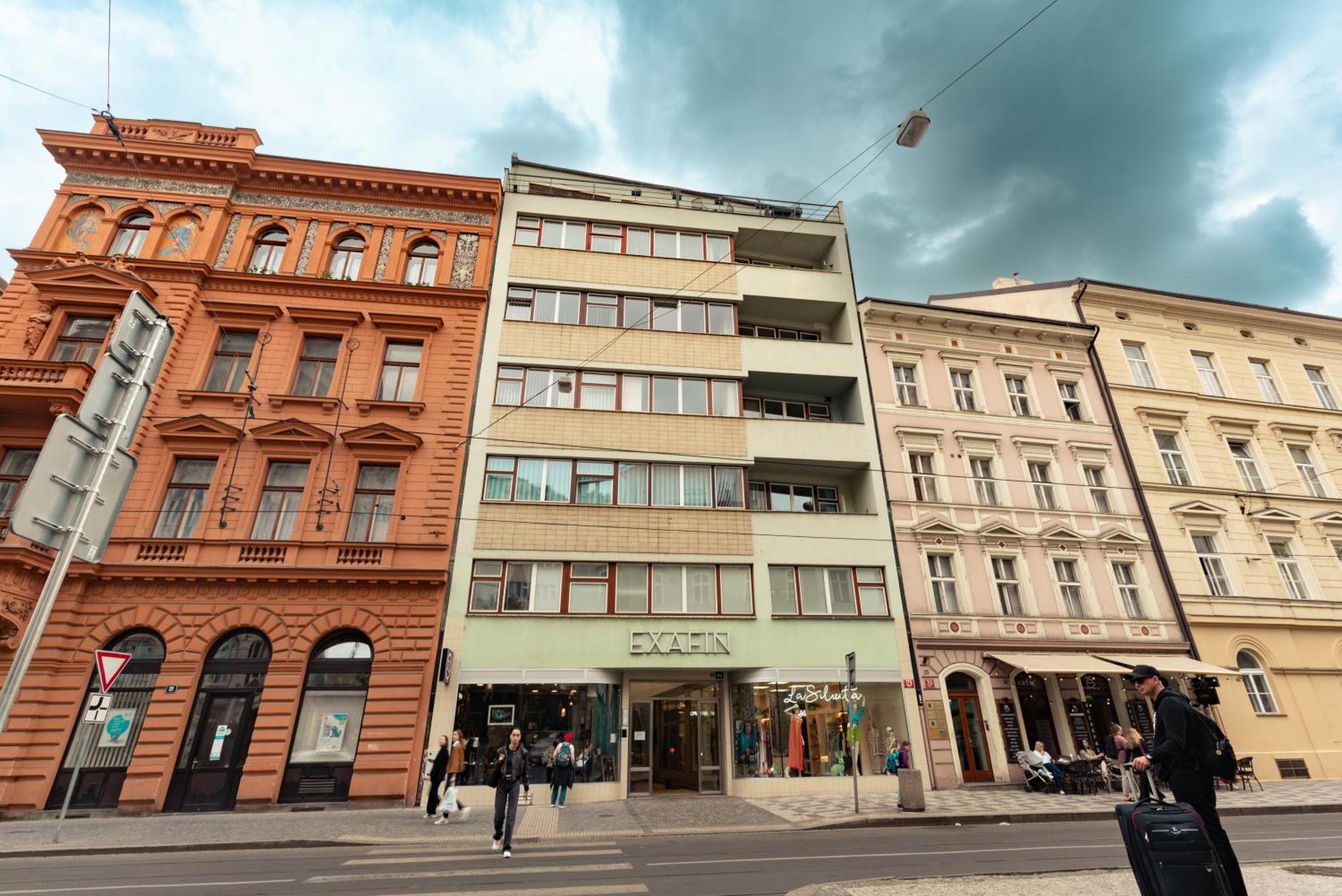 Kingdom Of Skylight * Prag