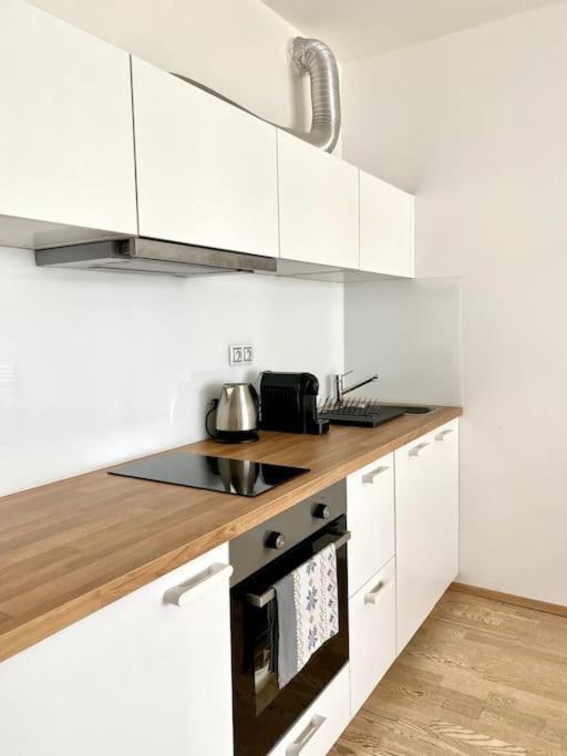 Digital Nomad's Apartment *