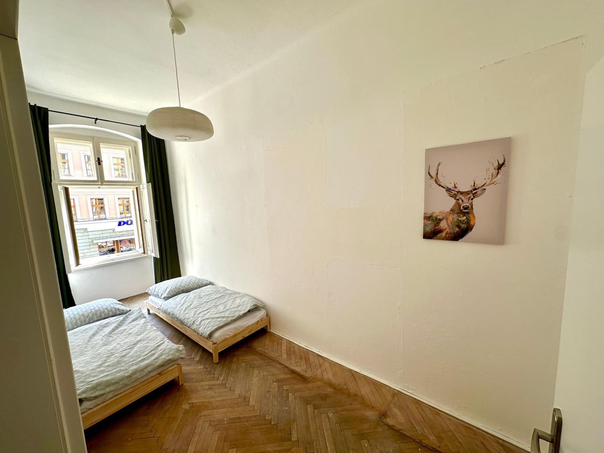 Apartmán Location In Prague! 4 Bedrooms And Super Host! *