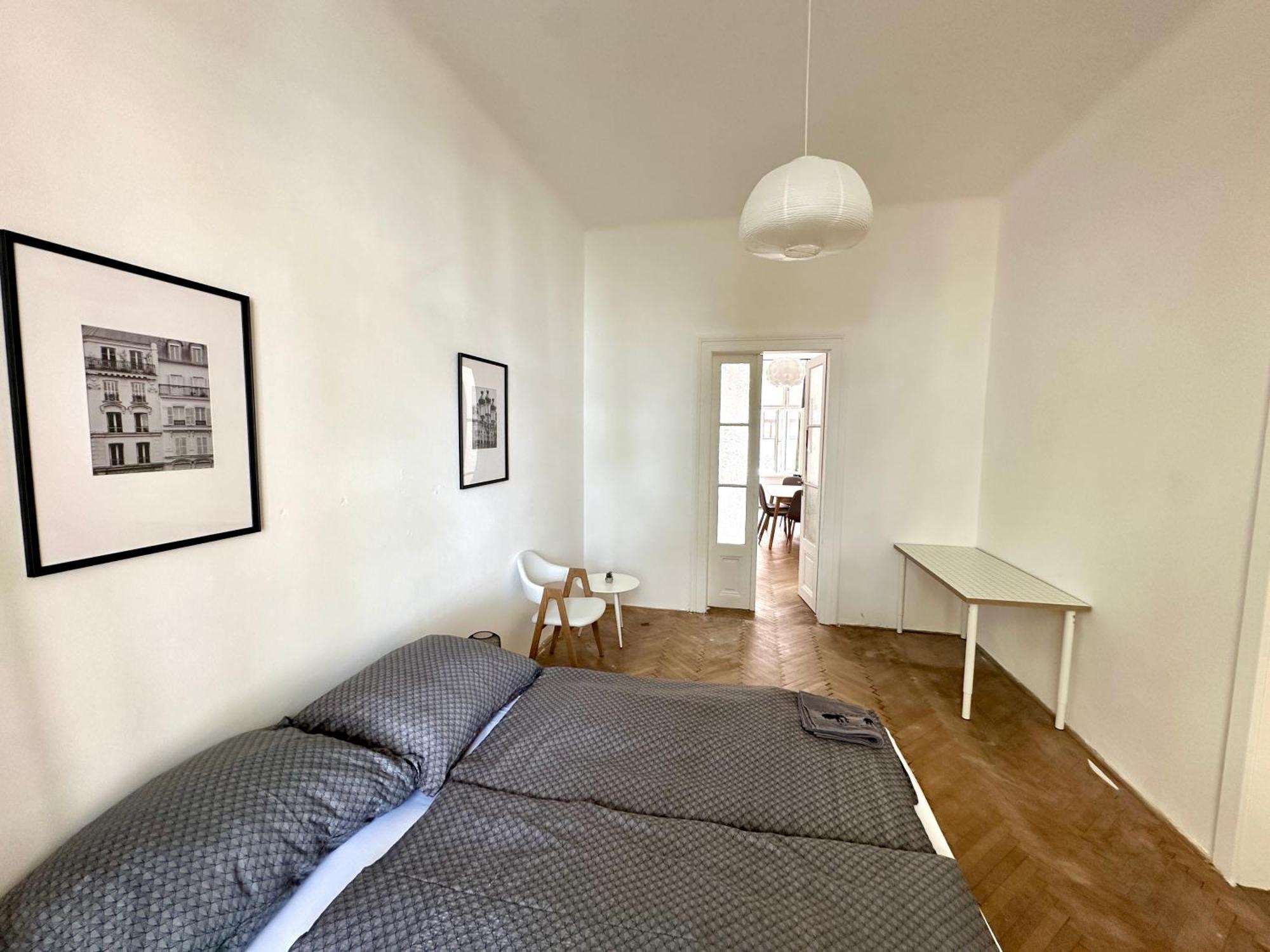 Apartmán Location In Prague! 4 Bedrooms And Super Host!