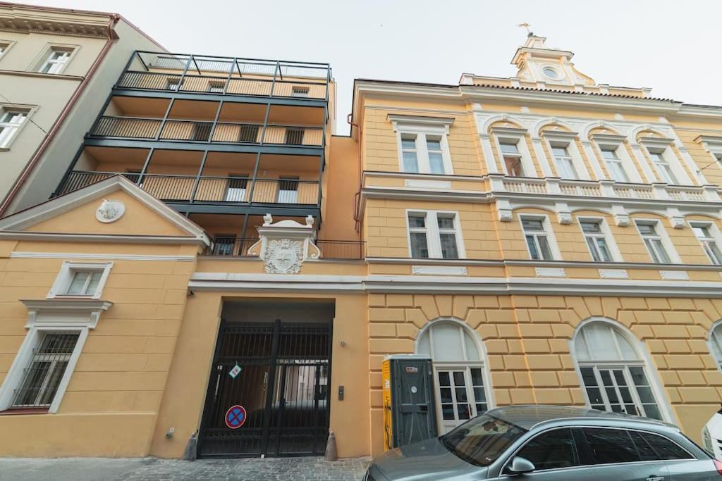 Grand Loft 110m2 * Praha