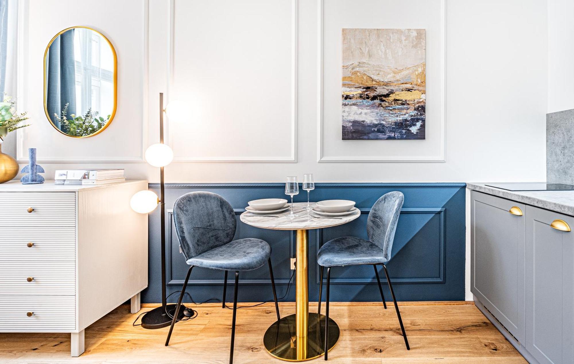 Apartment Beautifully Renovated At Lesser Town *