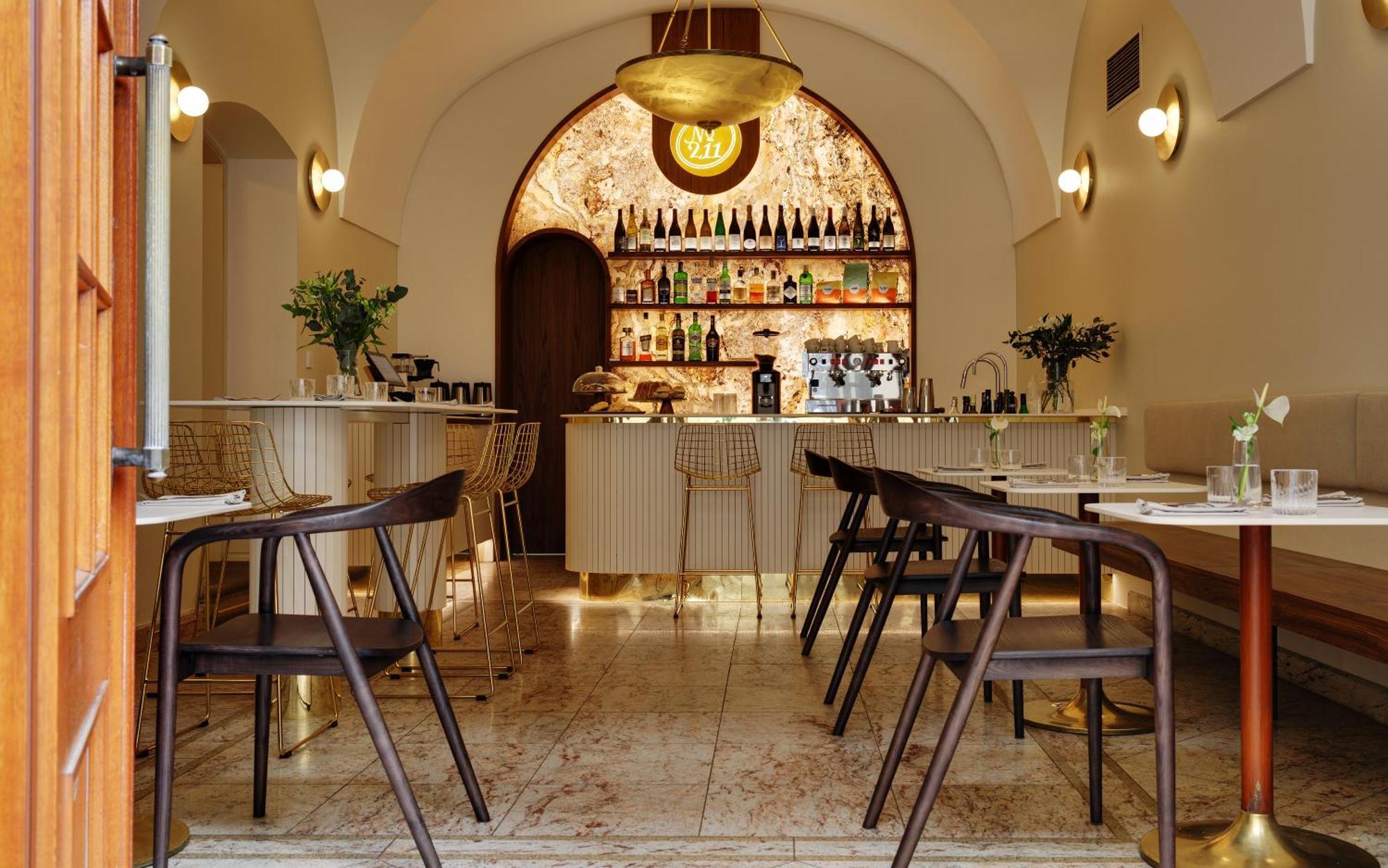 Nerudova 211 Hotel 4*