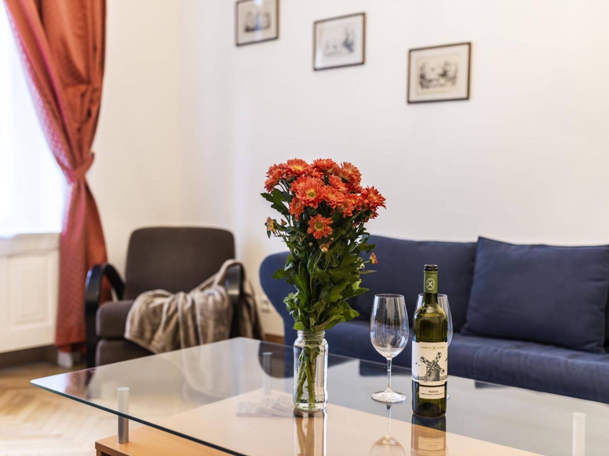Apartment Apartment Manes Apartment By Interhome Prague