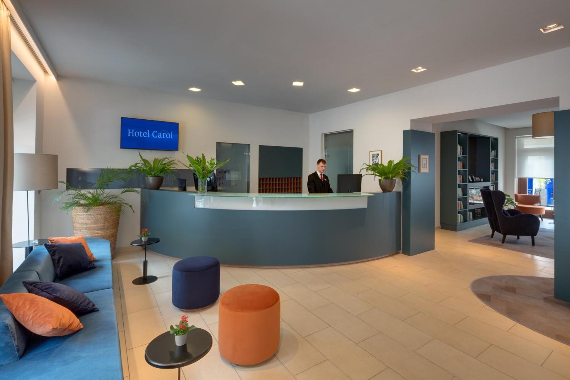 Hotel Carol 4*