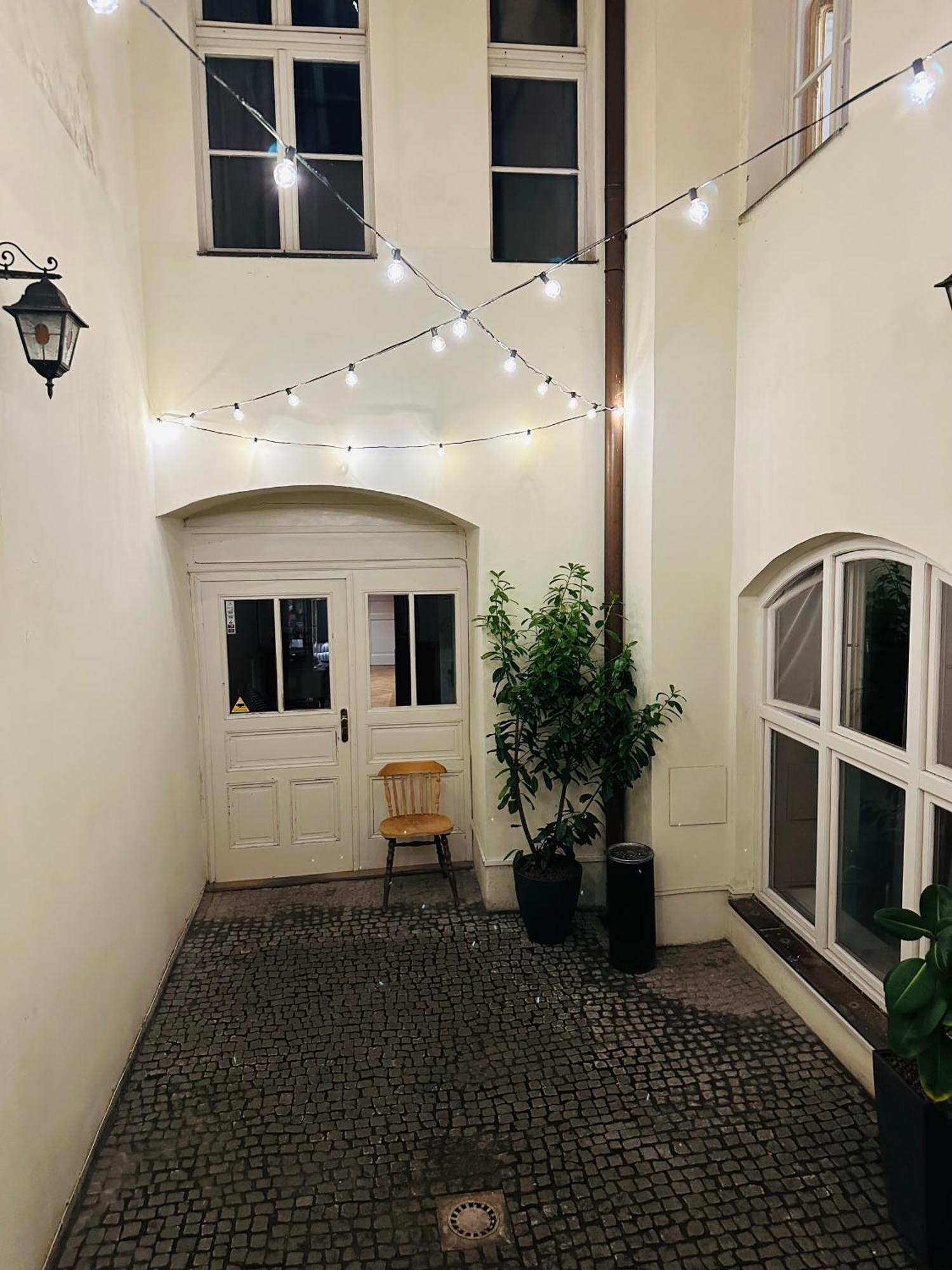 Small Luxury Palace Hotel 4*