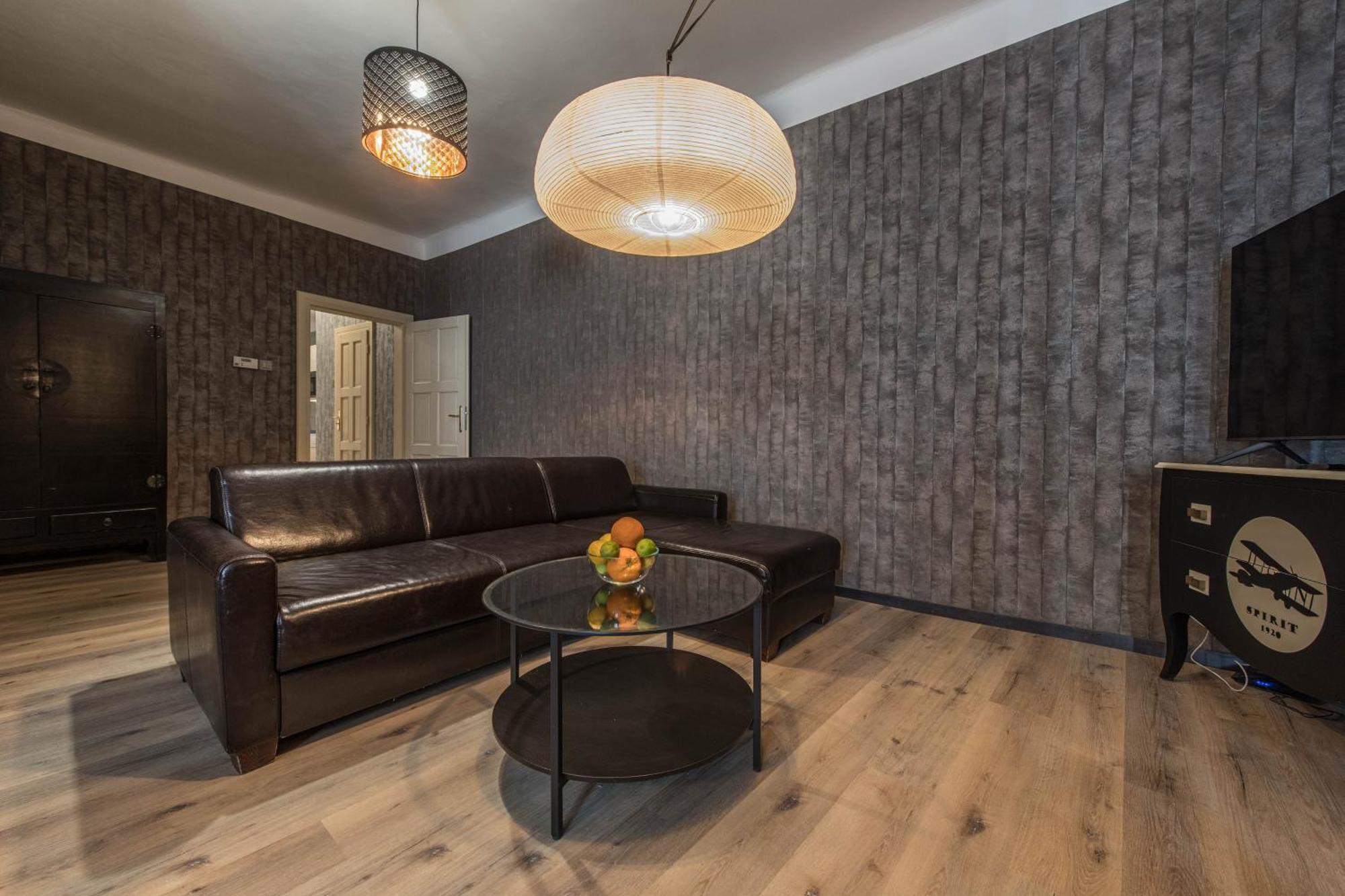 Locals Monastery Apartment Prague