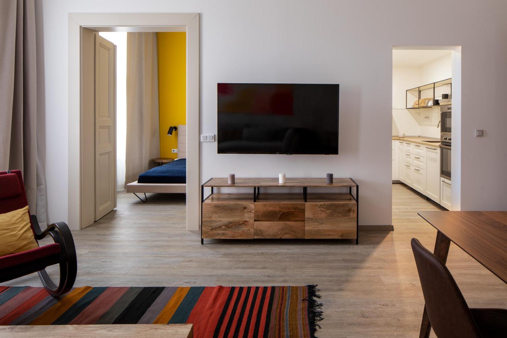 Apartment Designer In New Town By Days - 
