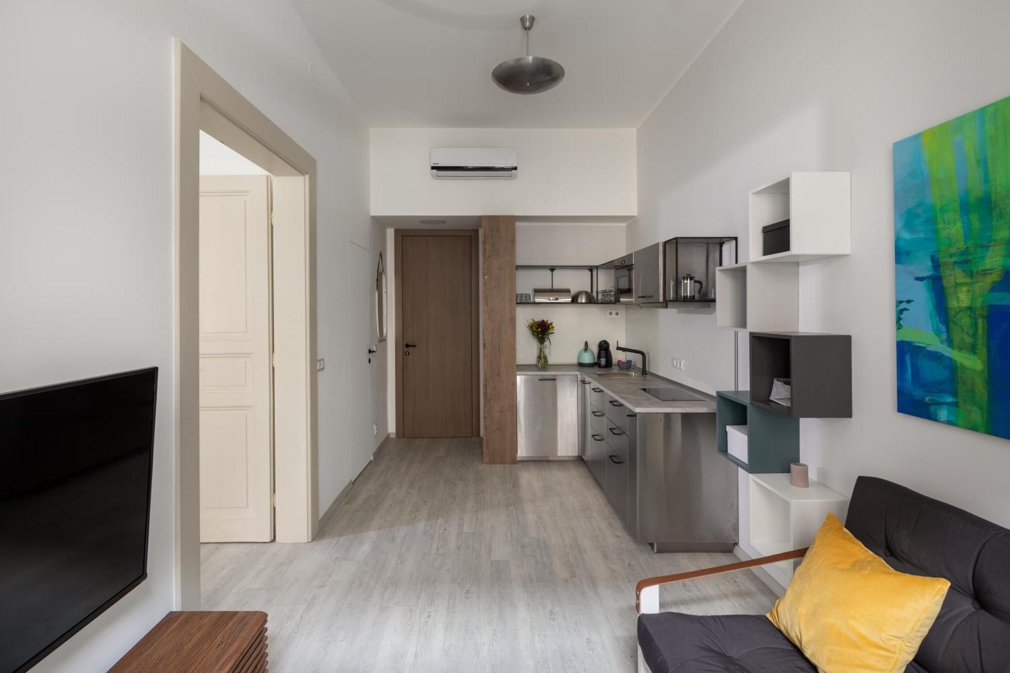 Apartment Designer In New Town By Days - 