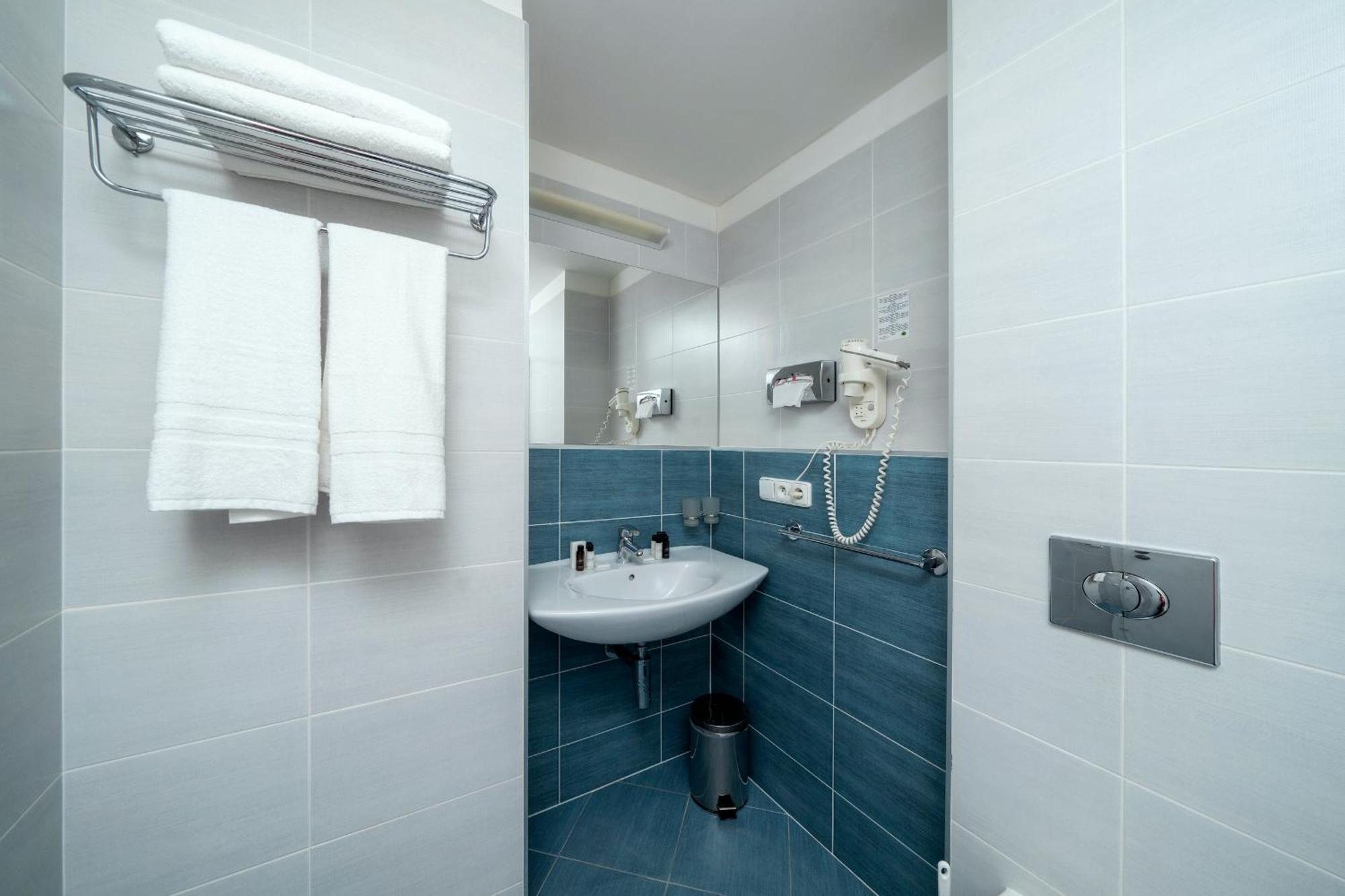 Hotell Ehrlich 4*