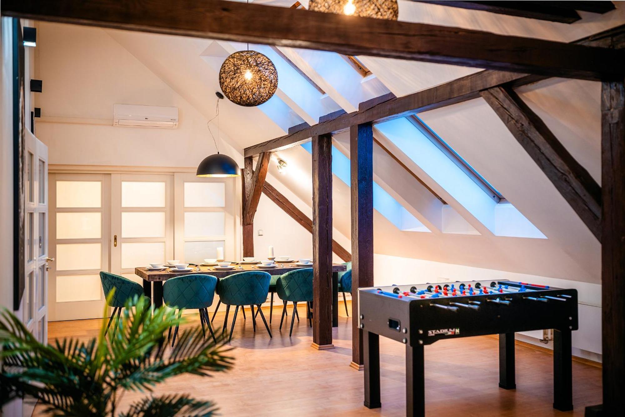 A/c Lux Rooftop 6br+3.5bath Wenceslas Square Apartmán *
