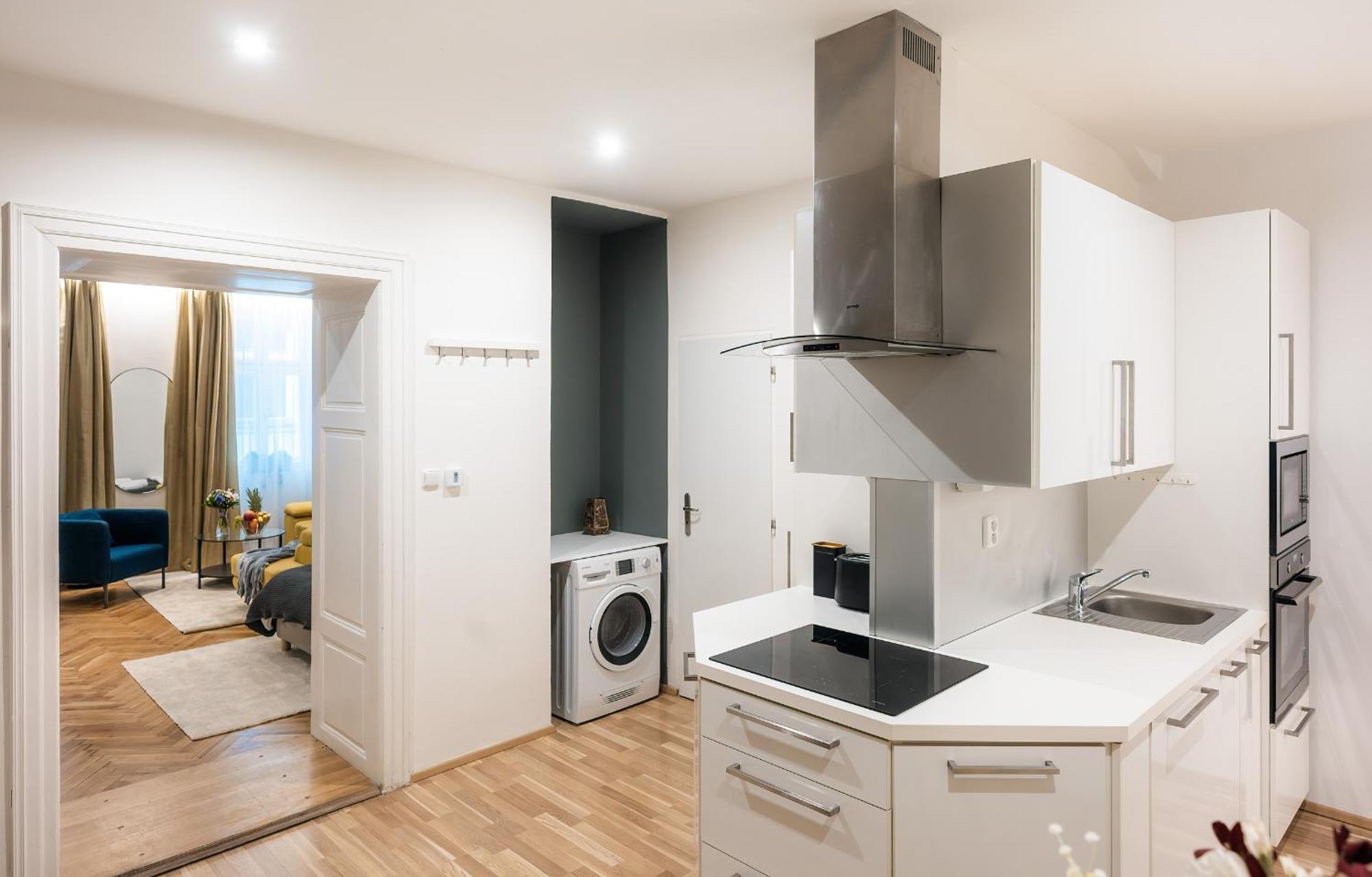 4br+2bath Old Town Family Oasis Luxury *
