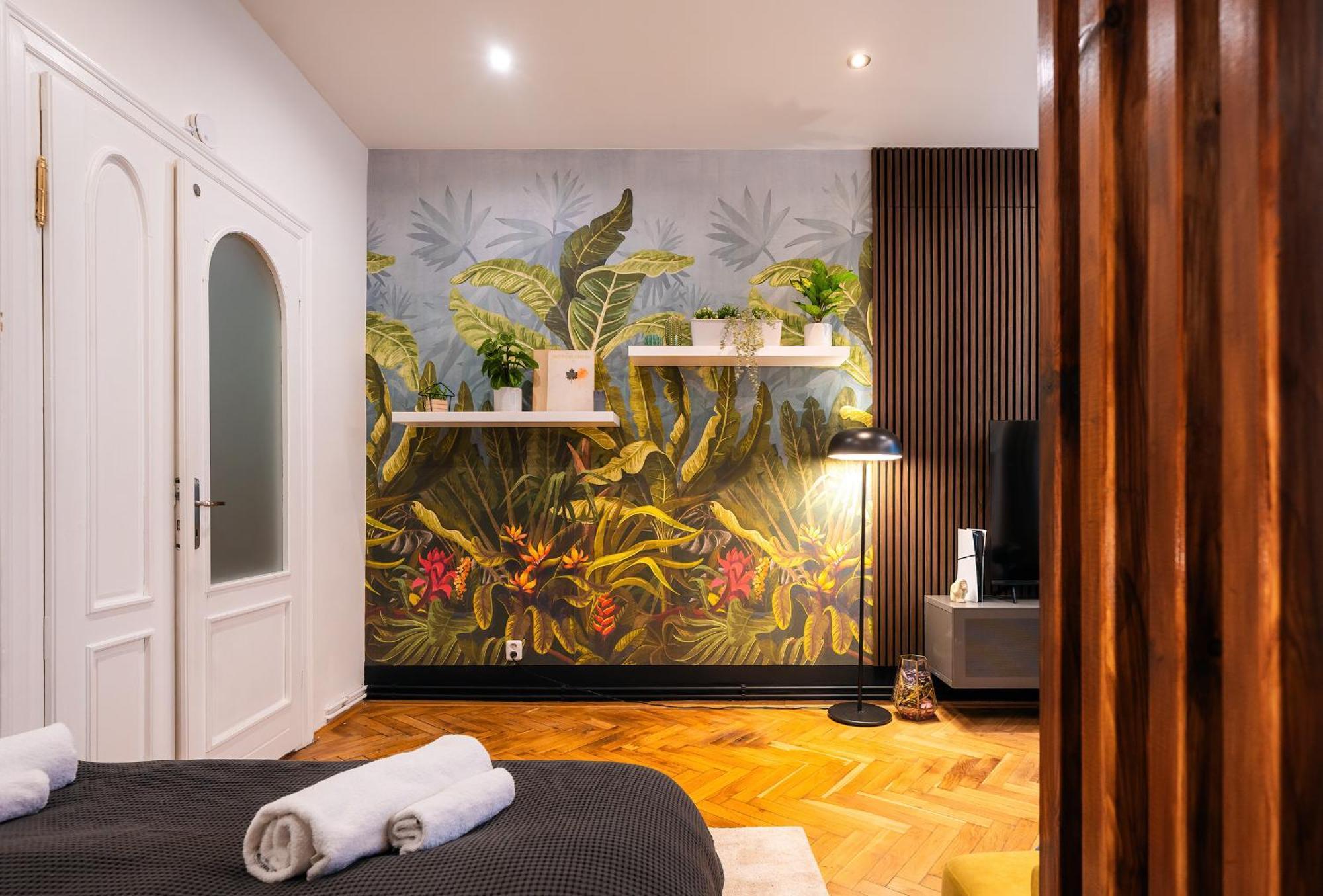 Apartment 4br+2bath Old Town Family Oasis Luxury
