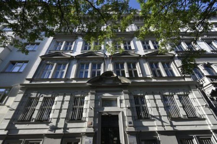 Apartment Celak In 1 On Metro Muzeum *