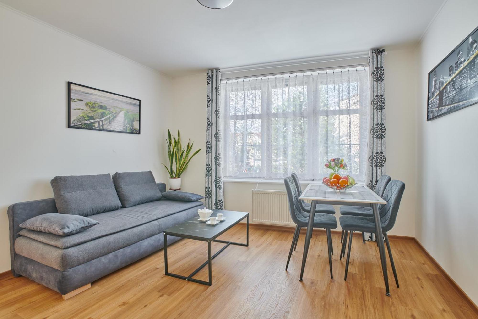 Sun & Moon Apartment *