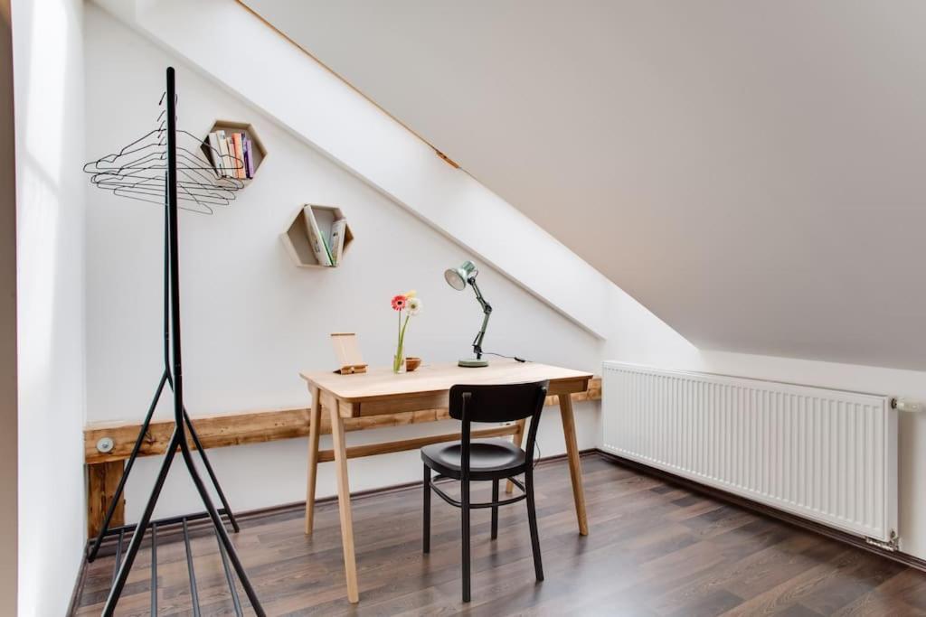 Unique City Centre Duplex, Castle View, Roof Top Terrace * Prag