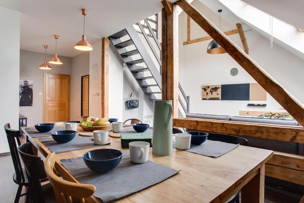 Apartment Unique City Centre Duplex, Castle View, Roof Top Terrace *